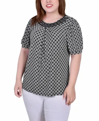 Plus Short Puff Sleeve Sheer Inset Top