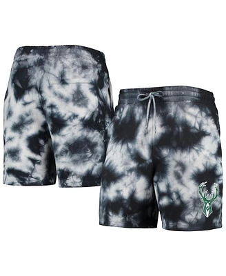 Men's New Era Black Milwaukee Bucks Fleece Tie-Dye Shorts