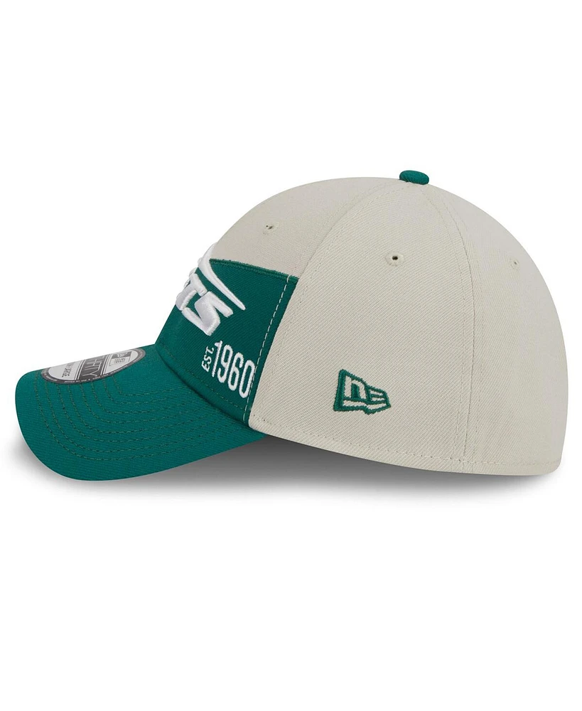 Men's New Era Cream, Kelly Green York Jets 2023 Sideline Historic 39THIRTY Flex Hat