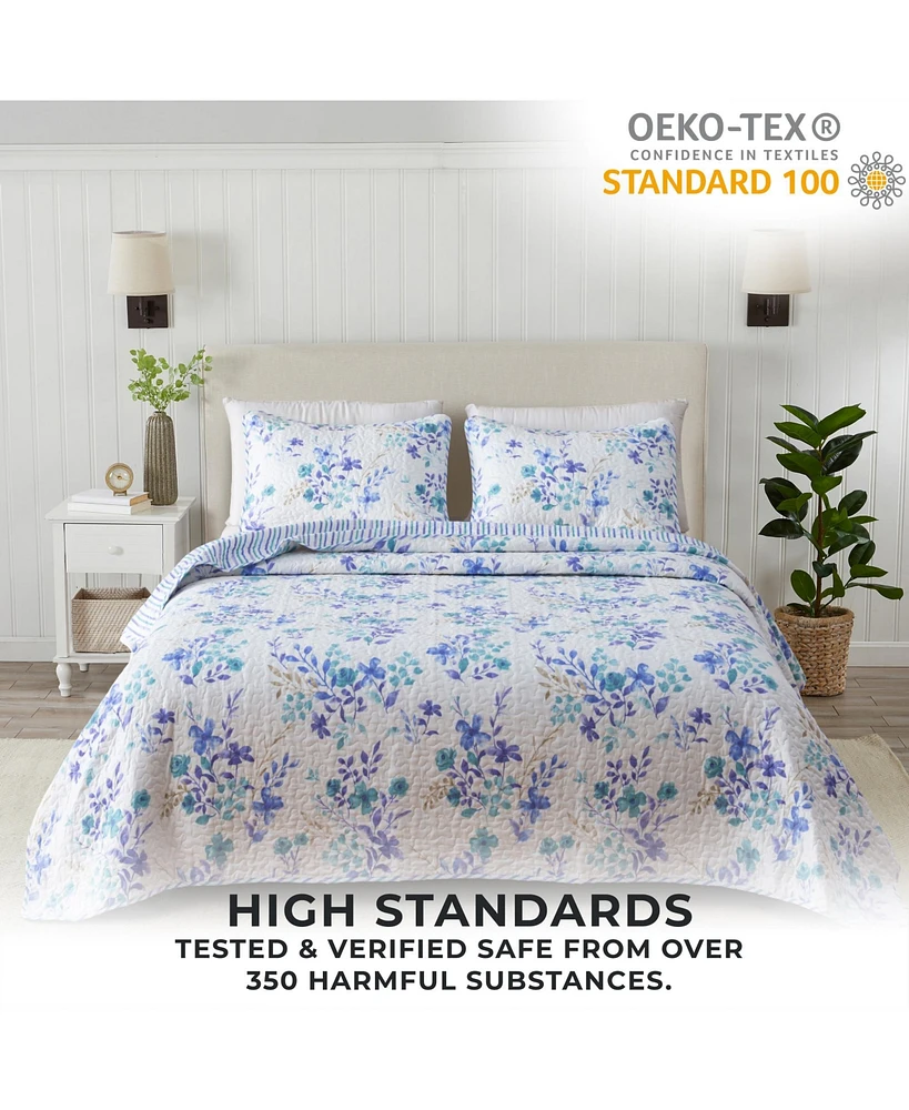 Linery & Co. Blue Floral Microfiber Quilt Set With Shams