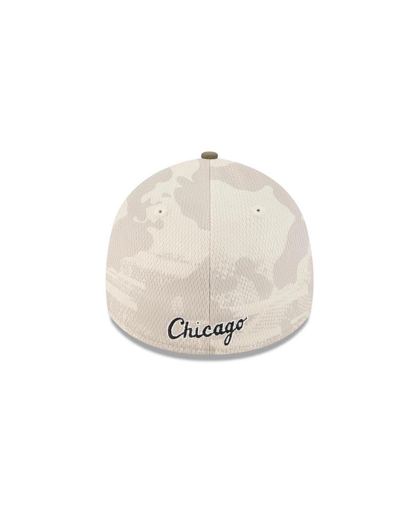 New Era Men's Light Beige/Olive Chicago White Sox 2025 Armed Forces Day 39THIRTY Flex Hat