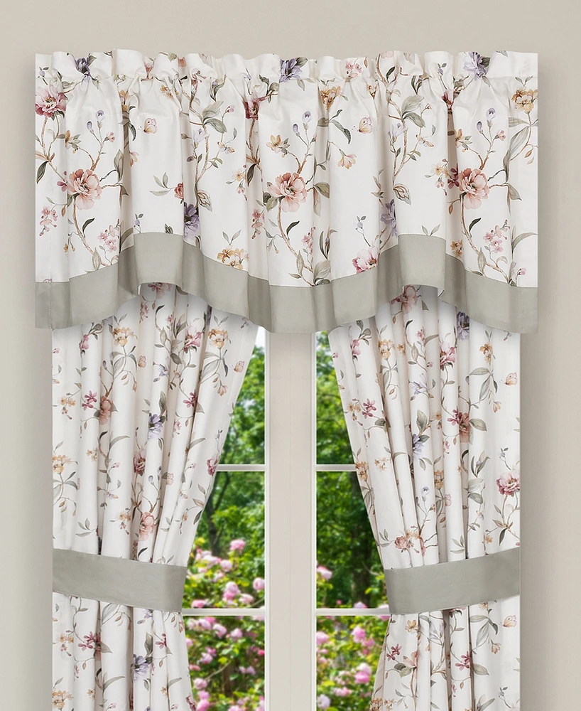 Piper & Wright Clarice Window Scallop Valance, 17" x 60"