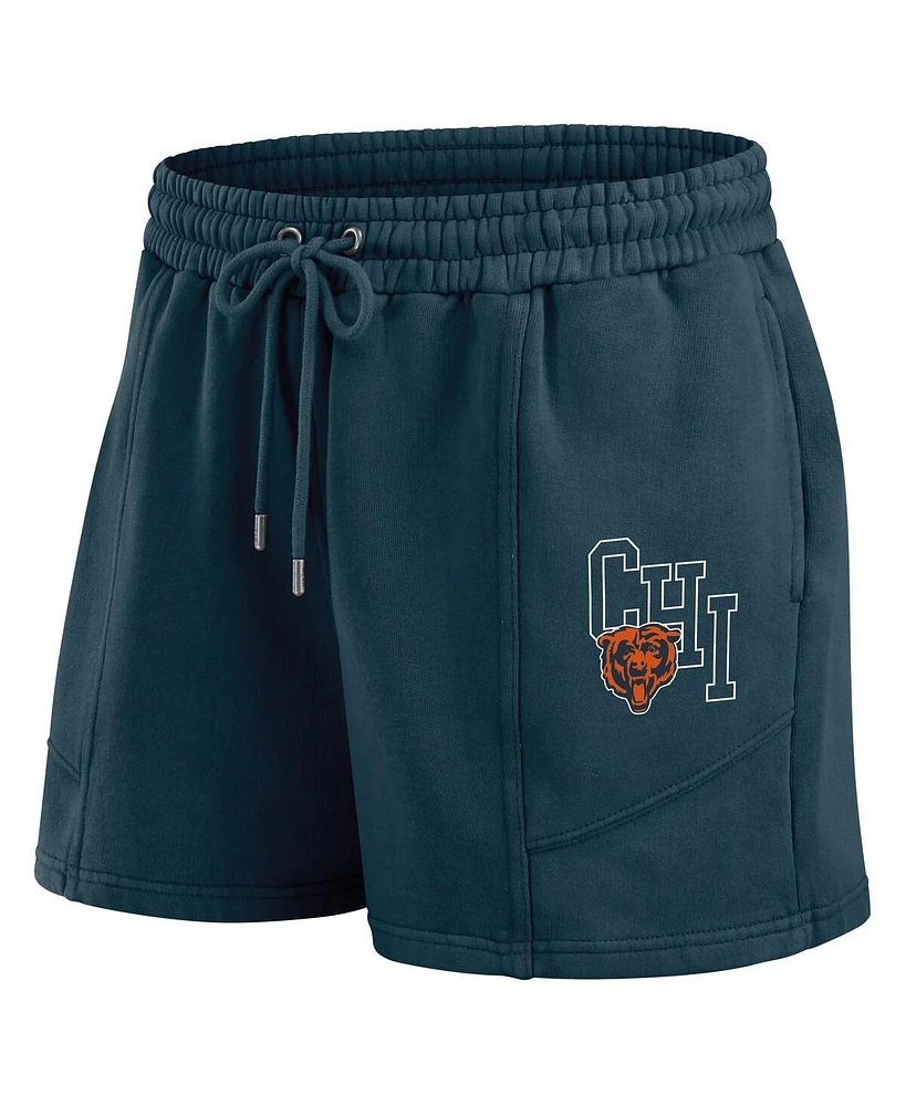 Wear by Erin Andrews Women's 2-Piece Navy Chicago Bears Washed Fleece Long Sleeve T-Shirt and Shorts Lounge Set