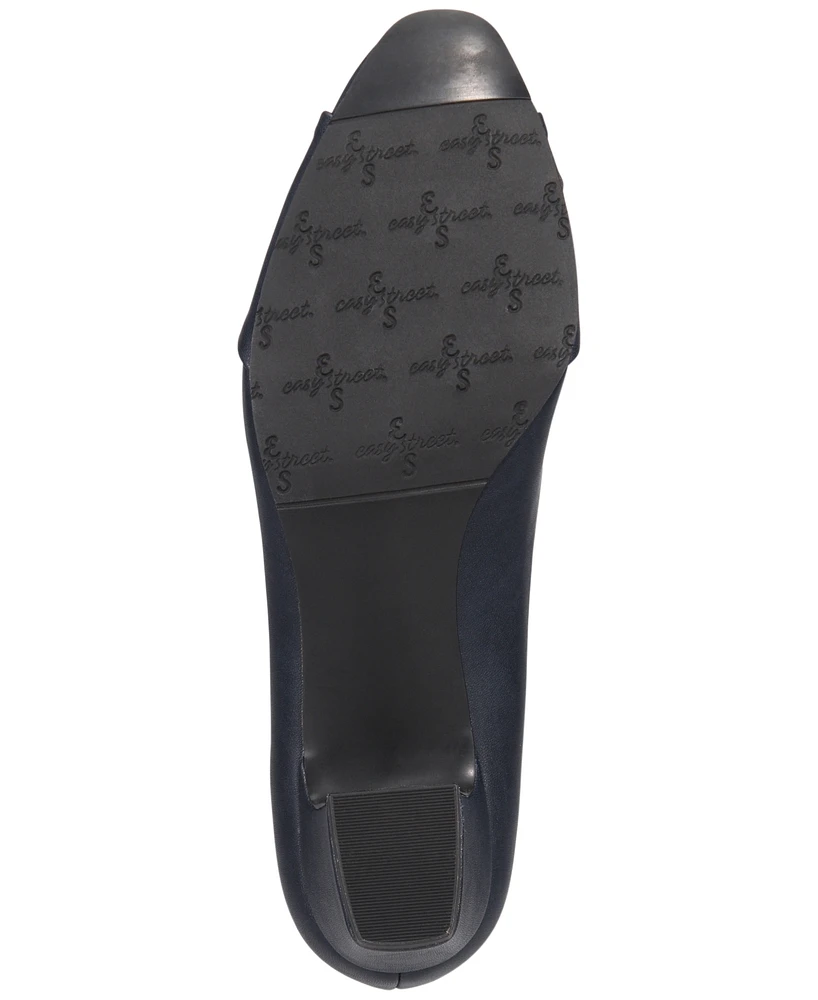Easy Street Eloise Pumps