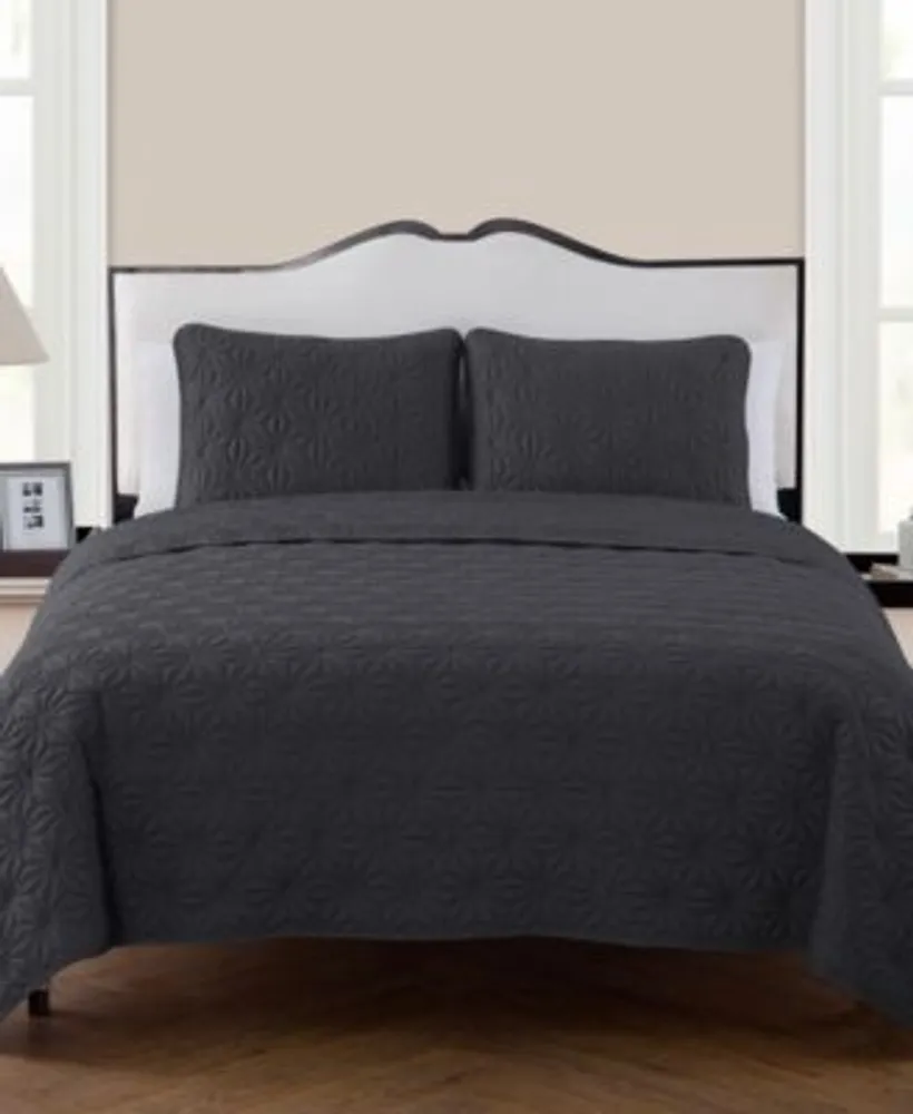 Vcny Home Kaleidoscope Quilt Set