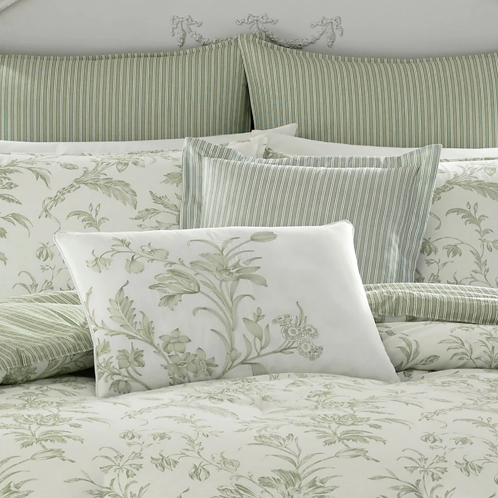 Laura Ashley Natalie Reversible 7-Pc. Comforter Set