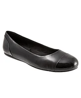 Softwalk Sonoma Cap Toe Flat