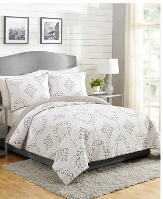 Modern Heirloom Chambers Quilt Set