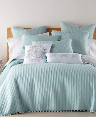 Levtex Pom Quilt, King