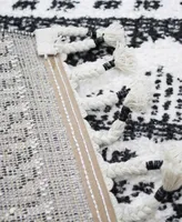 Closeout! Bashian Shawnee CAS102 5' x 7'6" Area Rug