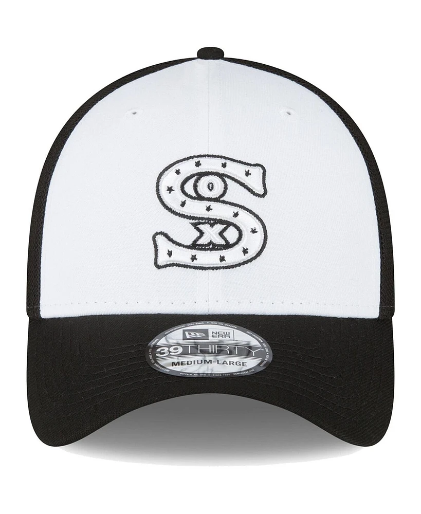 Men's New Era Black and White Chicago Sox 2023 On-Field Batting Practice 39THIRTY Flex Hat