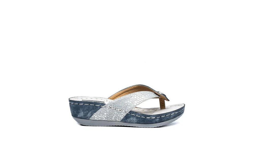 Gc Shoes Women's Dafni Thong Comfort Wedge Sandals