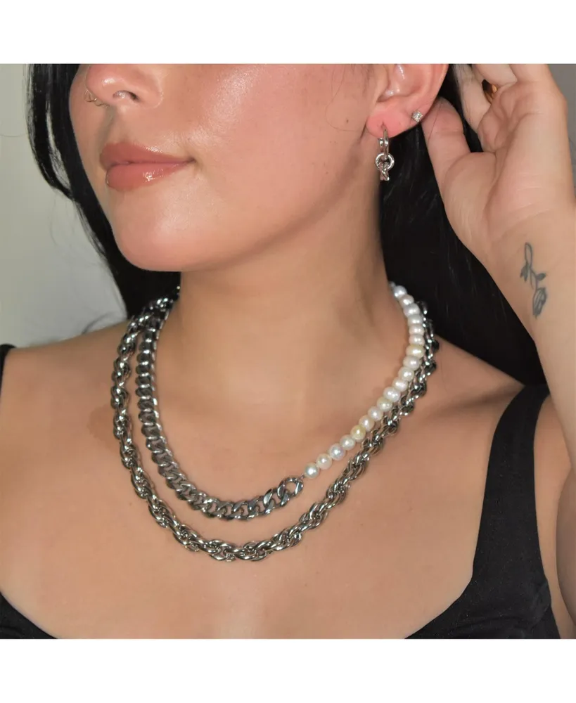 Page Pearl and Chain Necklace