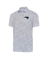 Men's Antigua White New England Patriots Motion Polo Shirt