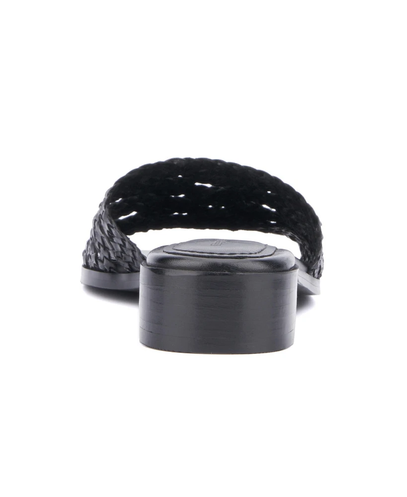 Women's Pamelia Flat Sandal