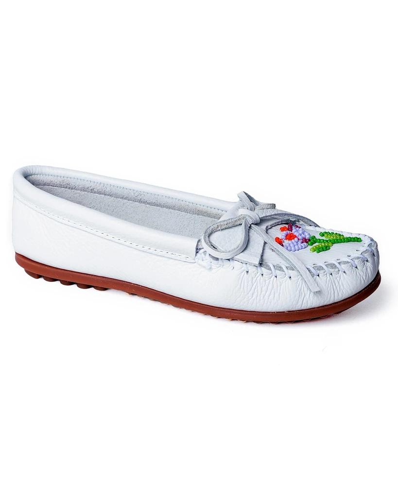Minnetonka Women's Ziigwan Waabigwan Beaded Moccasins