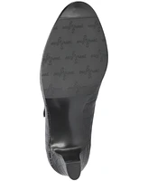 Easy Street Women's Zest Platform Pumps