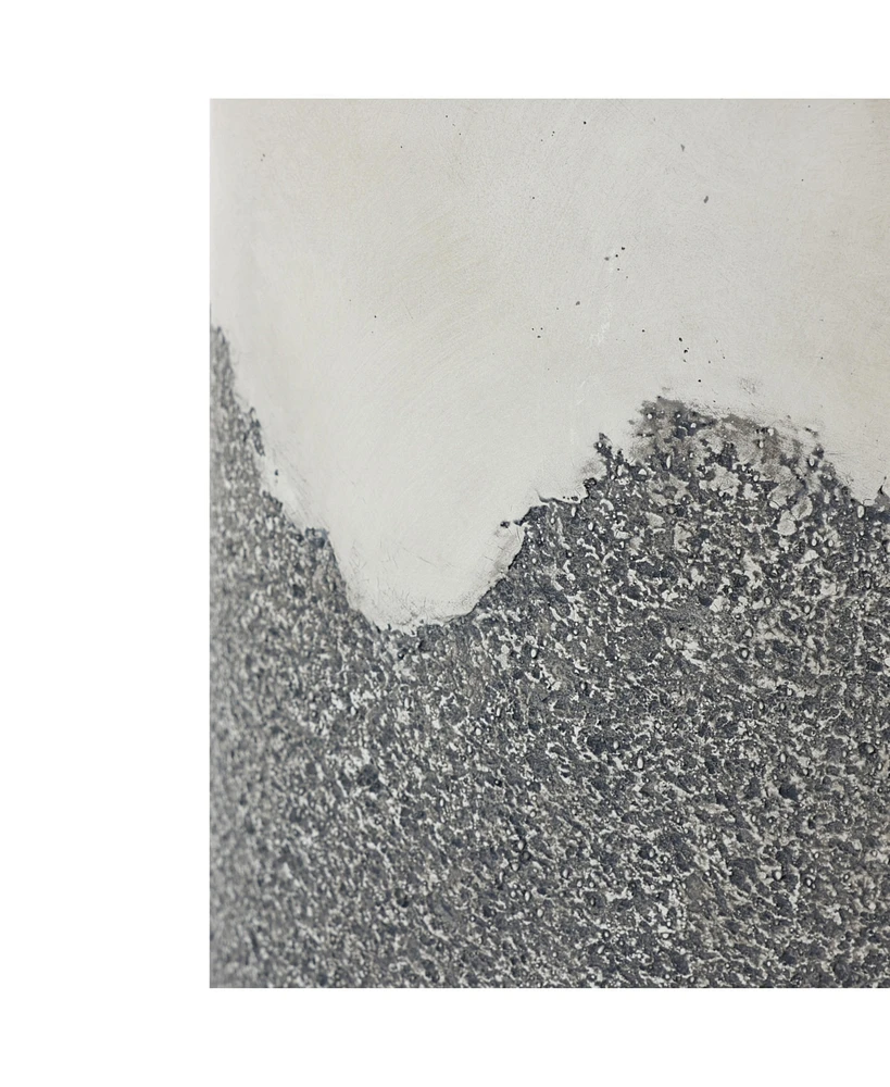 LuxenHome Gray and White Cement Round Outdoor Side Table