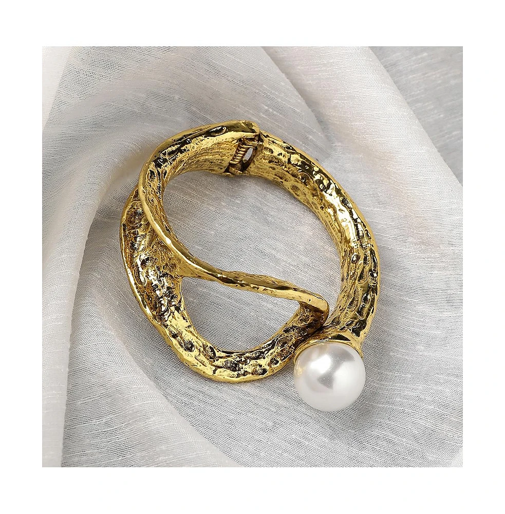 Dented Pearl Statement Bracelet