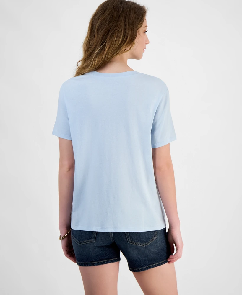 Disney Juniors' Stitch Hibiscus Graphic T-Shirt