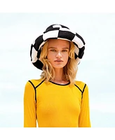 Brunna.co Shilo Checkered Crochet Hat In & White