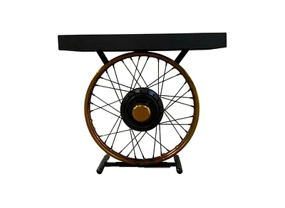 Durable Solid Wood End Table – Perfect for Living Rooms or Bedrooms