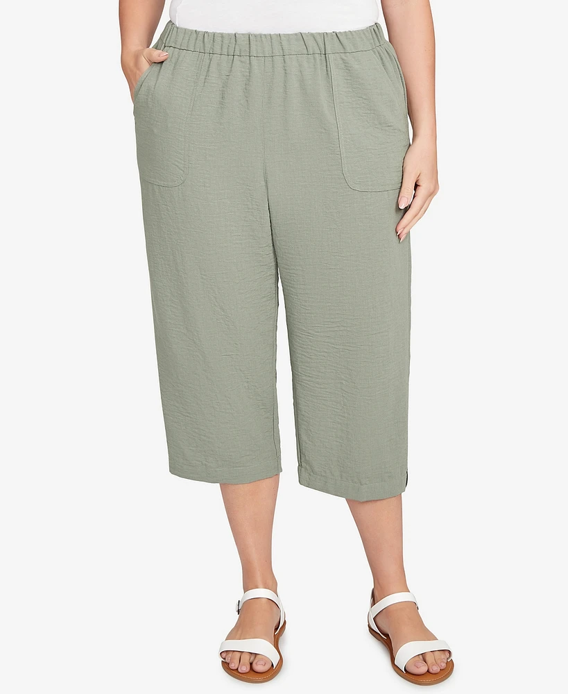 Alfred Dunner Plus Size Button Tab Patch Pocket Capri Pants