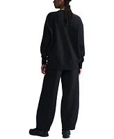 Nike Sportswear Women's Phoenix Fleece Oversized Crewneck Sweatshirt