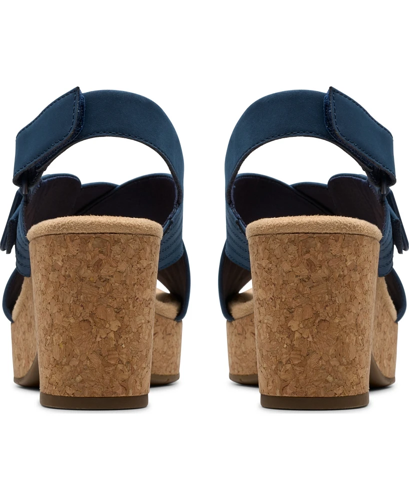 Clarks Collection Women's Nerisa West Wedge Sandals