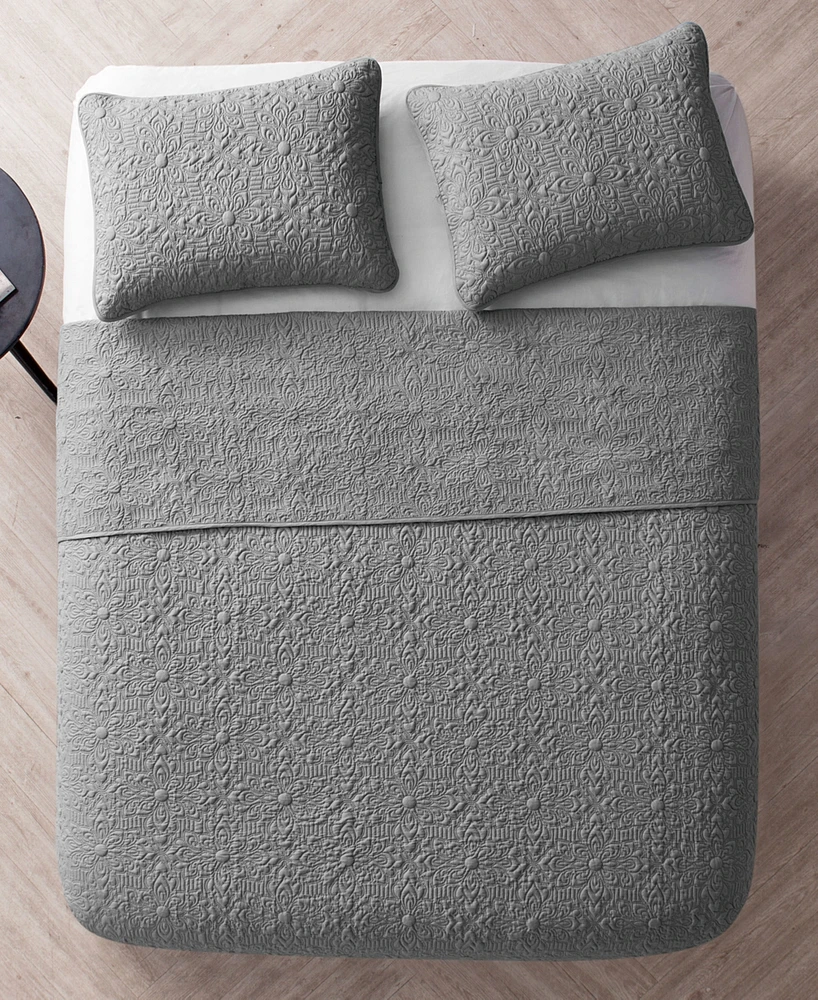 Vcny Home Caroline Embossed 3-Pc. Quilt Set