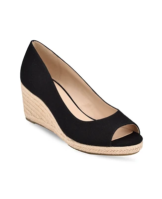 Bandolino Women's Nuri Peep Toe Espadrille Wedge Pumps