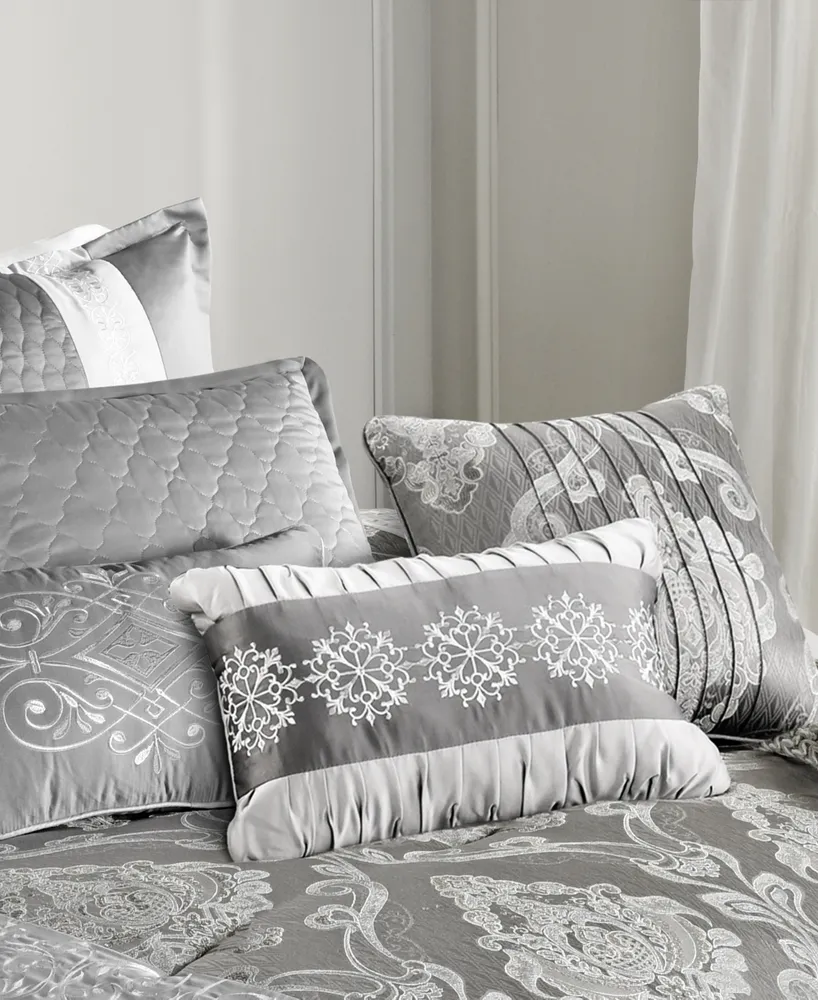 Riverbrook Home Kacee 12-Pc. Comforter Set