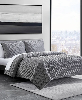 Vera Wang Diamond Velvet 3 Piece Quilt Set