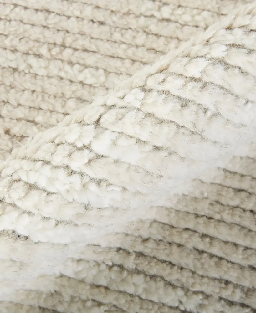 Feizy Alford R6922 5'6" x 8'6" Area Rug