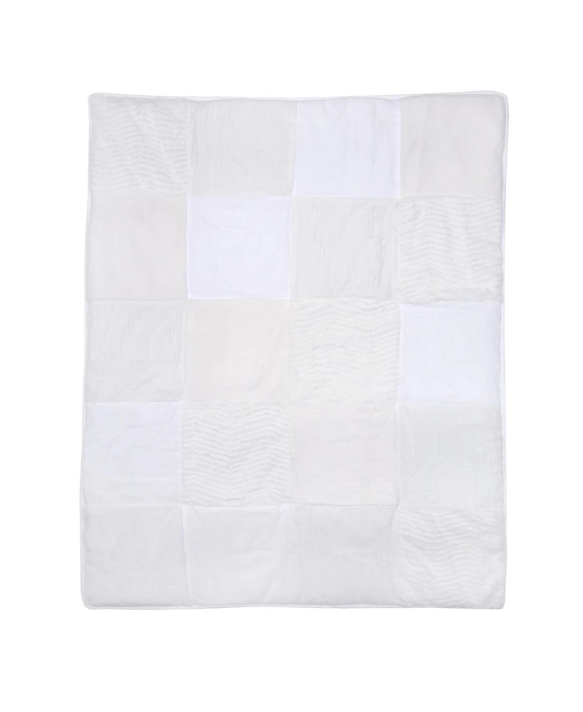 Lambs & Ivy Signature White Luxury Textured Patchwork Crib/Toddler Quilt