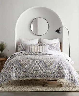 Levtex Etrada Reversible Quilt Sets