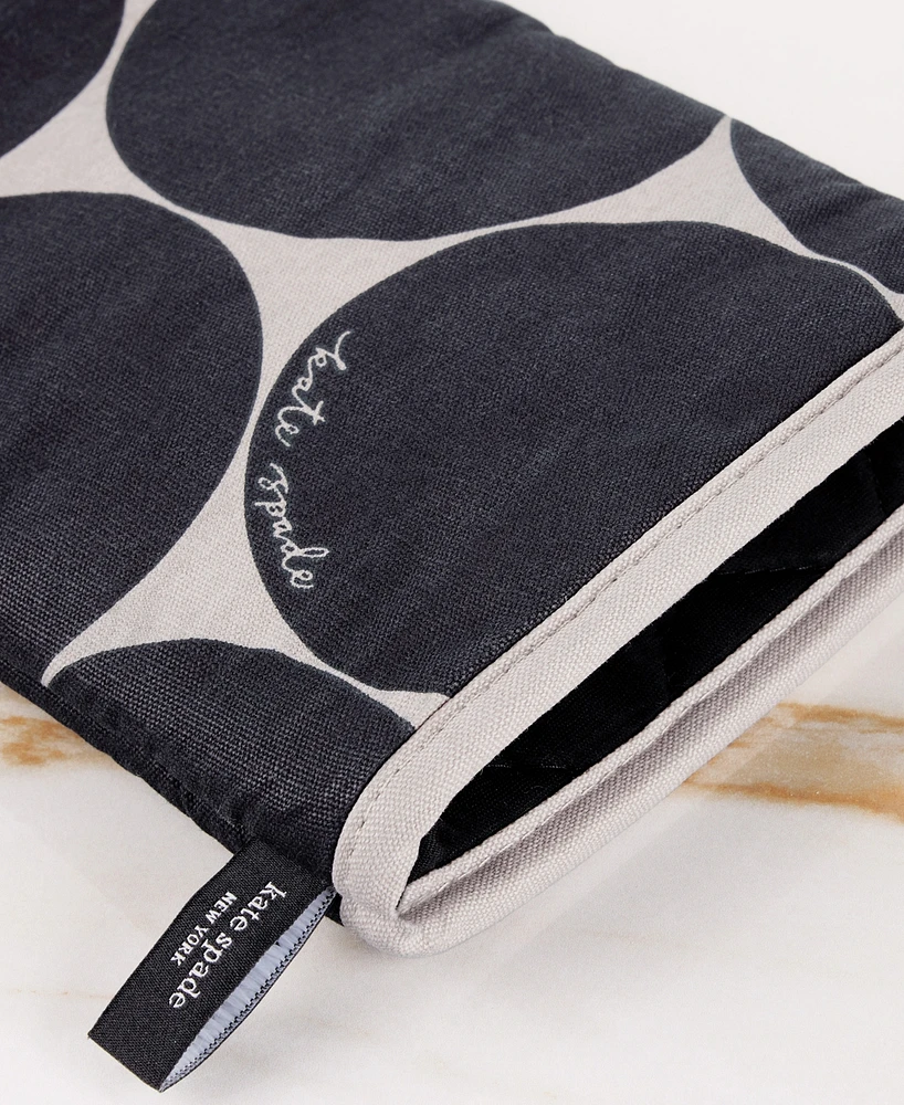 kate spade new york Joy Dot Oven Mitt Pot Grabber 2-Pack Set, 7" x 13", 8" Round