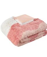 Intelligent Design Cassie Ombre Shaggy Faux Fur 3 Piece Comforter Set, Full/Queen