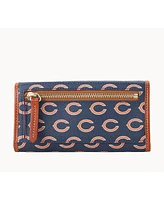 Dooney Bourke Women's Chicago Bears Team Color Continental Clutch