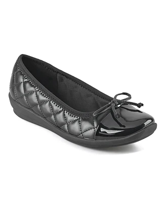 Easy Spirit Women's Adrina Quilted Ballet Flats