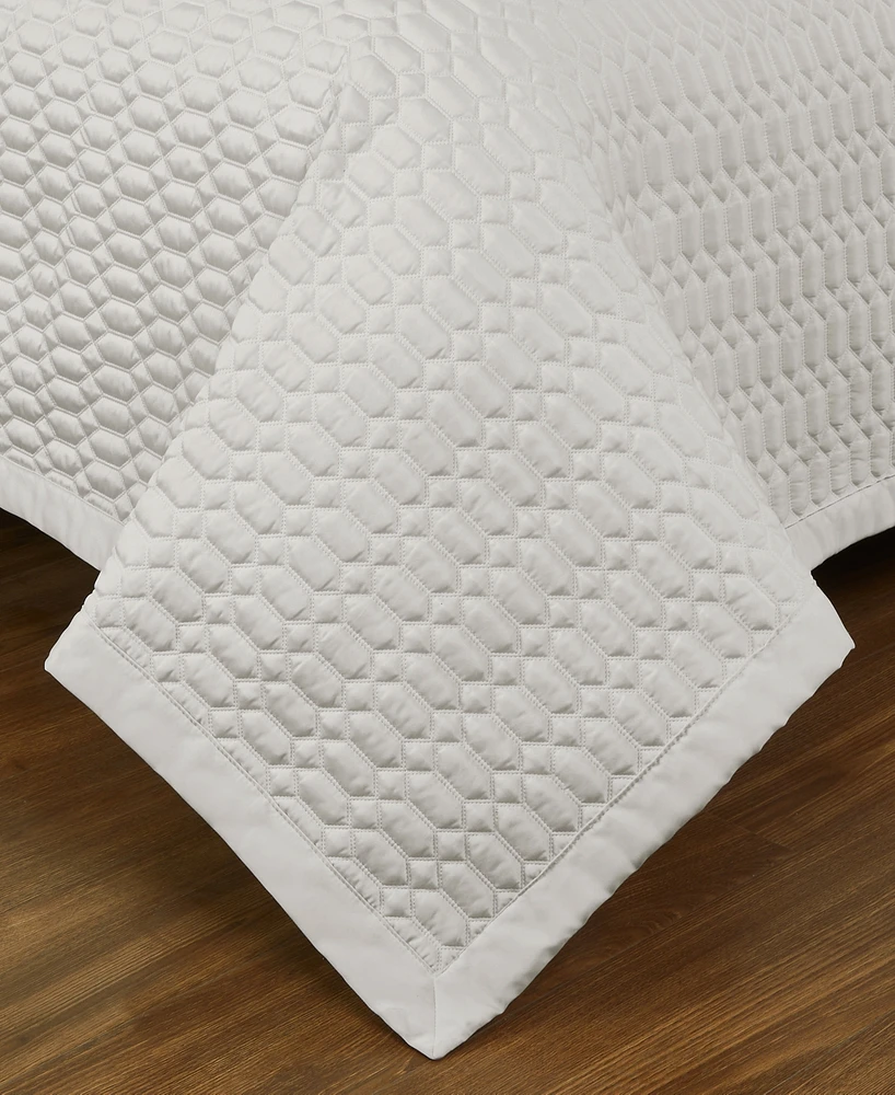 J Queen New York Brilliance 3-Pc. Quilt Set, King/California King