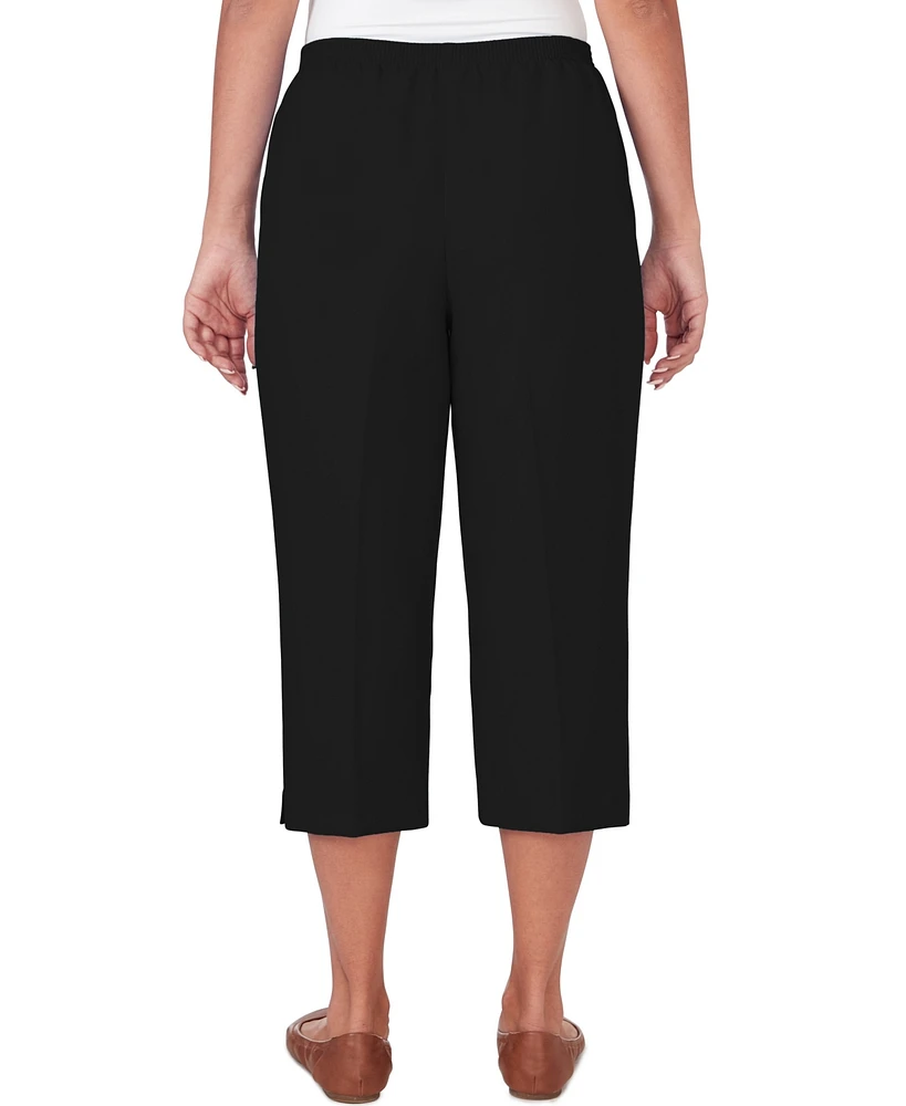 Alfred Dunner Women's Classic Button Hem Denim Capri Pant
