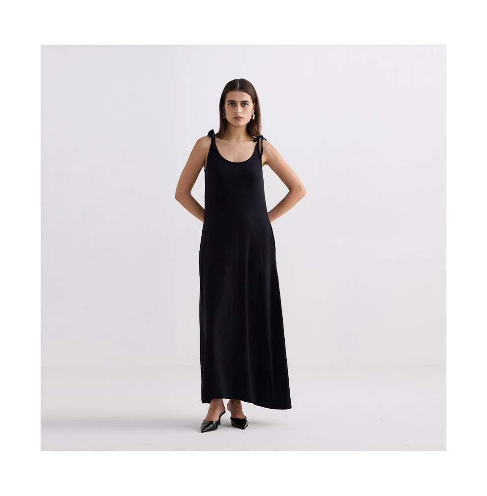 Reistor Women's Tie-Detail Maxi Dress