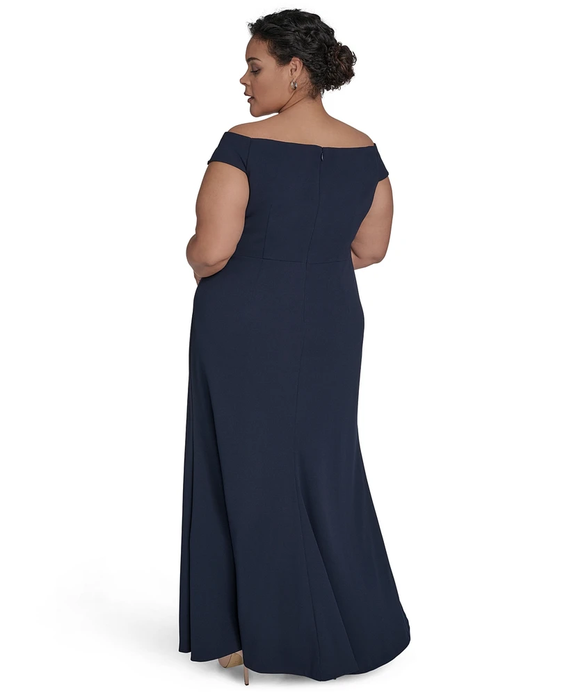 Eliza J Plus Mixed-Media Scuba Crepe Sleeveless Gown