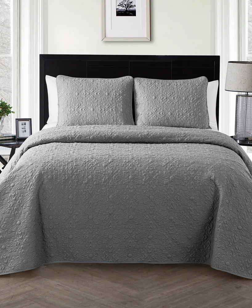 Vcny Home Caroline Embossed 3-Pc. Quilt Set