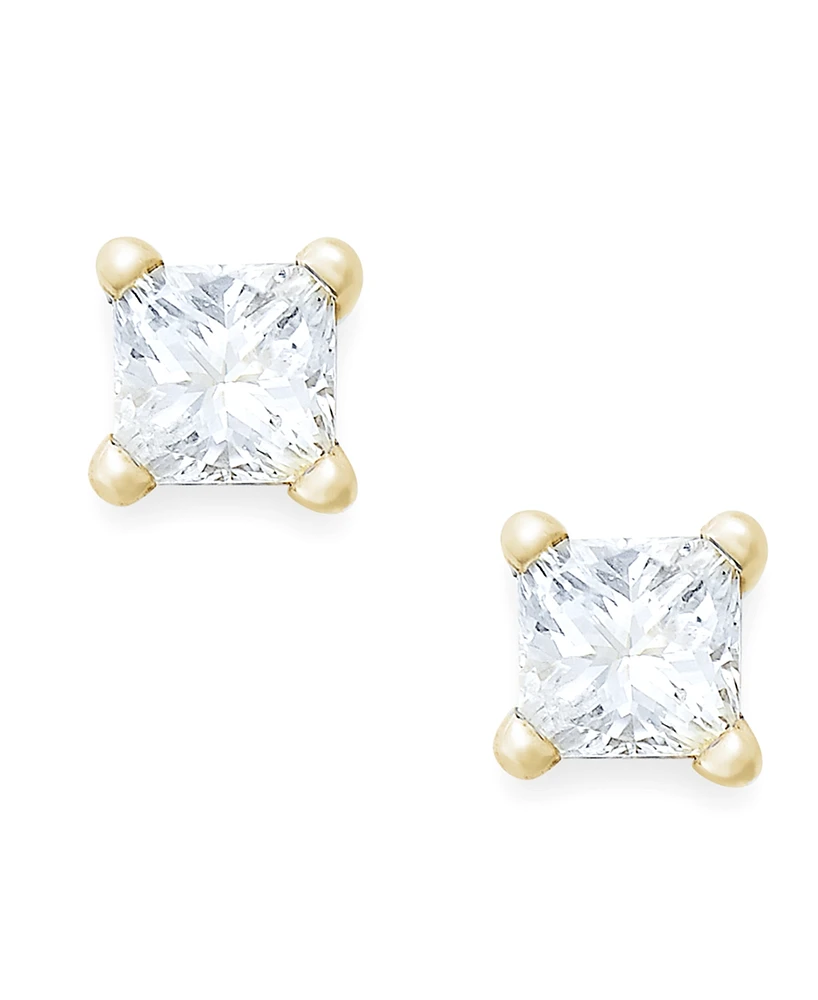 Princess-Cut Diamond Stud Earrings in 10k Gold (1/10 ct. t.w.)