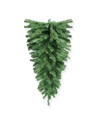 Northlight 60" Canadian Pine Christmas Teardrop Swag - Unlit
