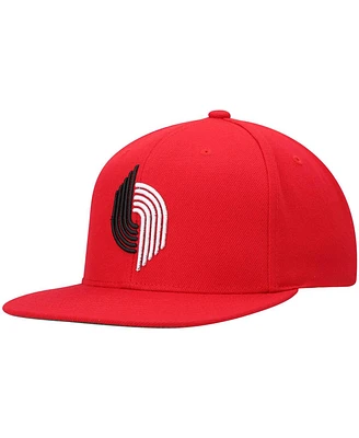 Men's Mitchell & Ness Red Portland Trail Blazers Hardwood Classics Team Ground 2.0 Snapback Hat