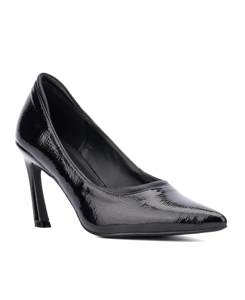 Women's Kailynn- Pointy Textured Pump Heels