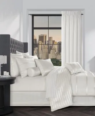 J Queen New York Calvari Comforter Sets